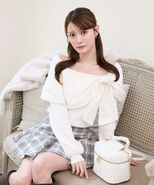 MAJESTIC LEGON（マジェスティックレゴン） ニット セーター ビジュー