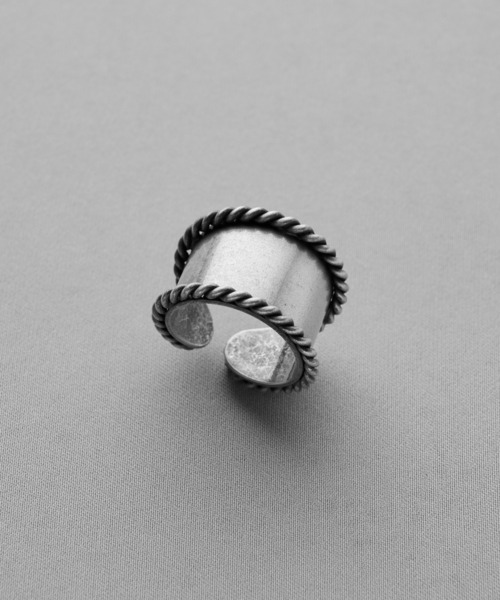 Soierie（ソワリー） 指輪 リング ツイスト ショート リング / Twist