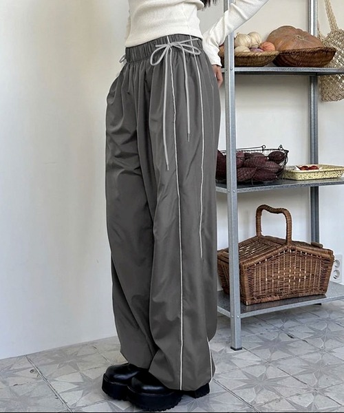 「BARELY BLUE」 カーゴパンツ LARGE ライトブルー レディース_画像4