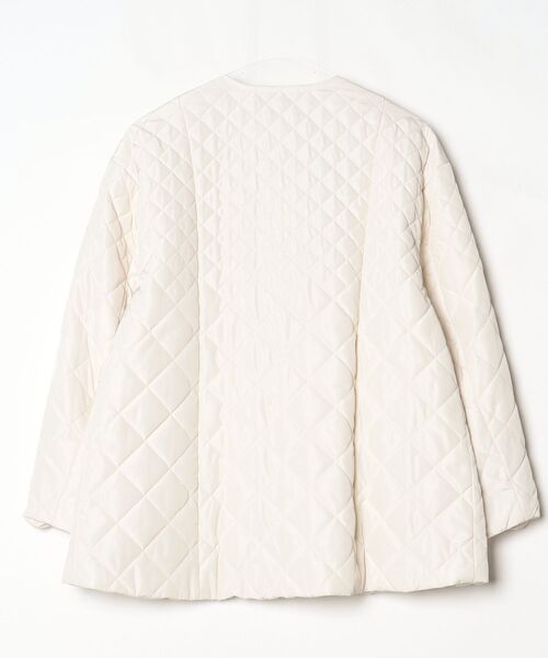 新品　INDIVI コート　36サイズ　ベージュ INDIVI（インディヴィ） ノーカラージャケット 36 ベージュ レディース