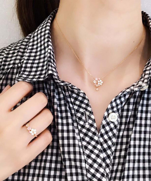 ネックレス ネックレス ペンタスフラワー ネックレス 通販 Zozotown Zozotown