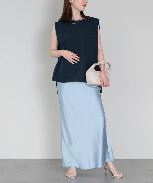 ur's（ユアーズ） tシャツ ショルダータックサイドスリットトップス