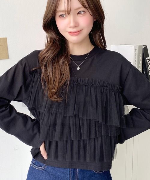 Myineフリル付き黒白半袖Tシャツ　値下げ！ moment+ tシャツ フリルチュールドッキングロンT レディース
