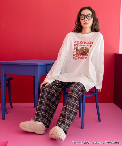 tシャツ 「SESAME STREET(セサミストリート)」コラボ  フォトロングTシャツ レディース メンズ | niko and… | 04