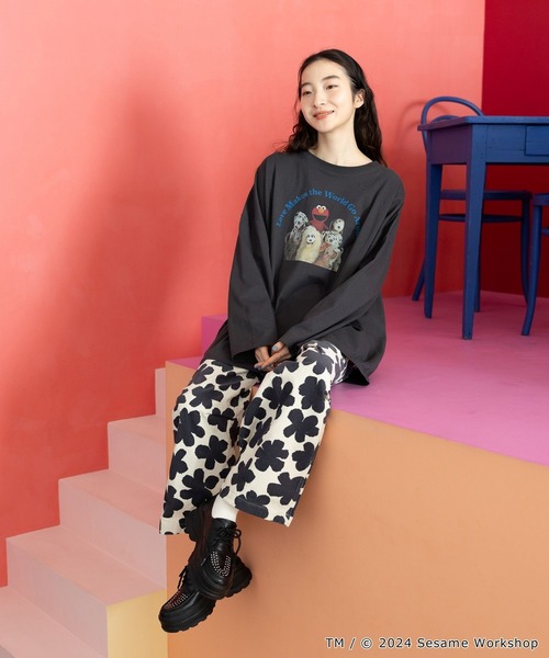 tシャツ 「SESAME STREET(セサミストリート)」コラボ  フォトロングTシャツ レディース メンズ | niko and… | 09