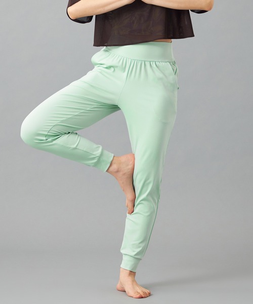 値下げ中【新品タグ付】チャコット ジョガーパンツ ヨガ 値下げ中【新品タグ付】チャコット ジョガーパンツ ヨガ 値下げ中