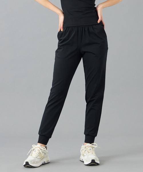 新品タグ付き　チャコット ヨガパンツ　Mサイズ　ジャージーテーパードパンツ Chacott（チャコット） スウェットパンツ ジャージ Motion ジョガー