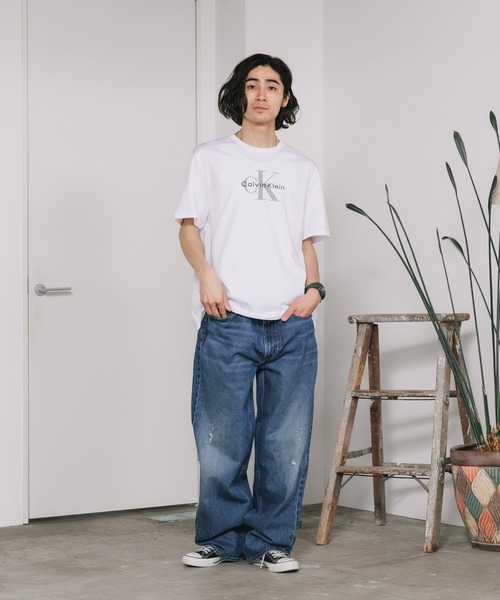 【  JEANS】 カルバンクライン クロップド Tシャツ 73051901b_1_d_215.jpg
