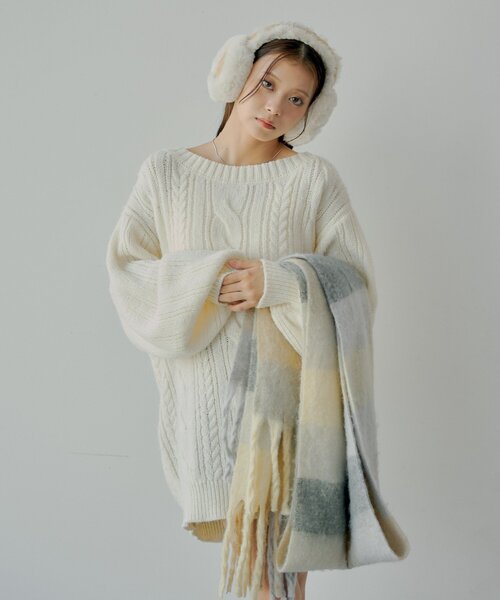 Chico（チコ） ワンピース バックオープンケーブルルーズワンピース