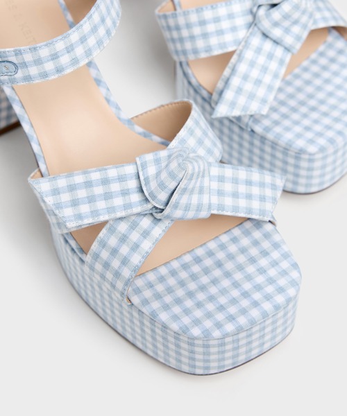 CHARLES ＆ KEITH（チャールズ&キース） 厚底 サンダル Anika アニカ 