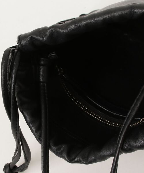 VASIC（ヴァジック） ショルダーバッグ - ブラック レディース