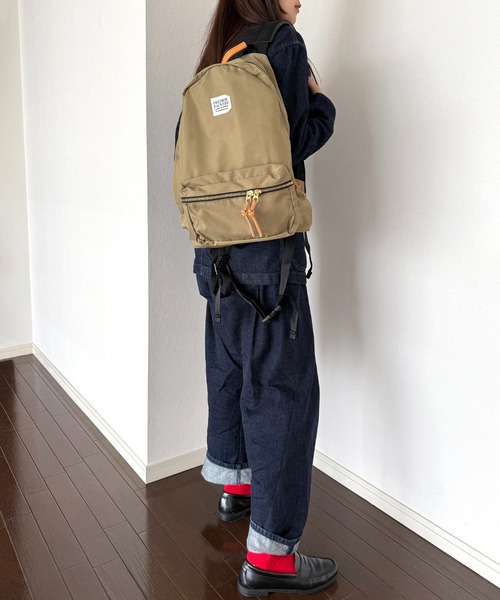 FREDRIK PACKERS（フレドリックパッカーズ） スマホショルダー デイ