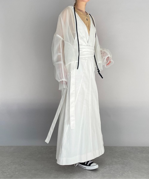 AULA AILA シアーブルゾン 白 AULA AILA（アウラアイラ）の「シアーブルゾン（ブルゾン）」 - WEAR