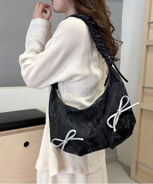 ショルダーバッグ・ポシェット ^KYLIAN^ Roa Denim Hobobag Roa Denim Hobobag BAKYN2SD04 KYLIAN^ Roa Denim Hobobag Roa Denim Hobobag BAKYN2SD04