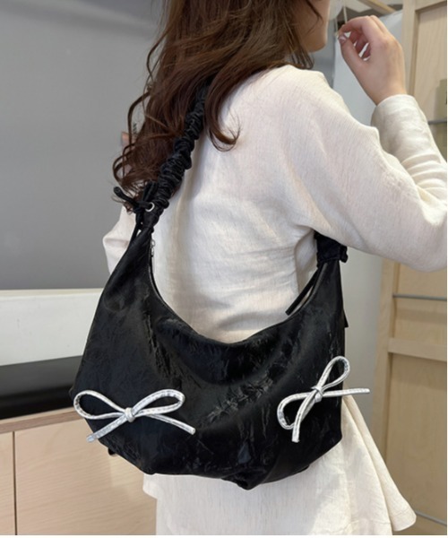 ショルダーバッグ・ポシェット ^KYLIAN^ Roa M Calfskin 2color Roa M Calfskin Hobo Bag BAKYM ホーボーショルダーバッグ | Bagoodtimeshop