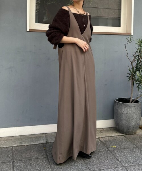 DouDou（ドゥドゥ） ワンピース 「新色追加/前後2WAYで着られる」深V