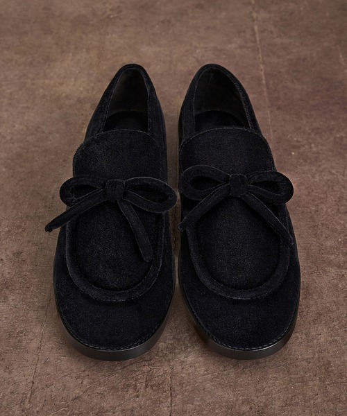 CHARLES ＆ KEITH（チャールズ&キース） ローファー ベルベットボウ