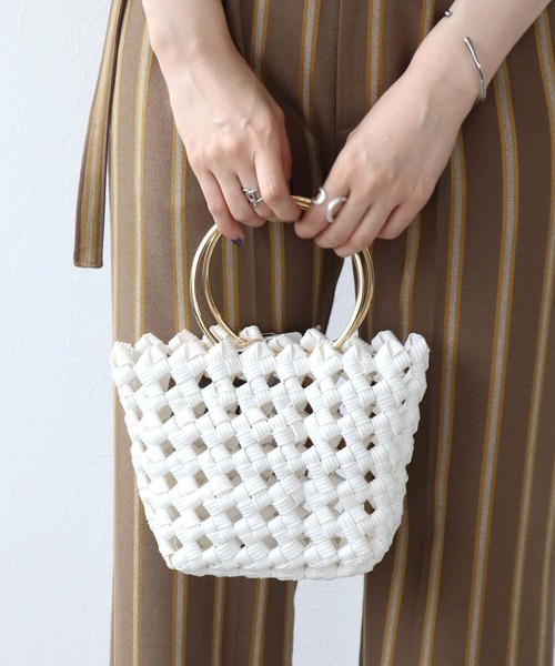 human woman SANRAMI メルカドバッグ トートバッグ 白 human woman SANRAMI メルカドバッグ トートバッグ 白 - メルカリ