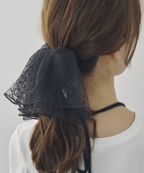 美品　アッカ　バレッタ　ヘアクリップ ゴールド アイボリー 約10cm ロゴ creeam_k01144