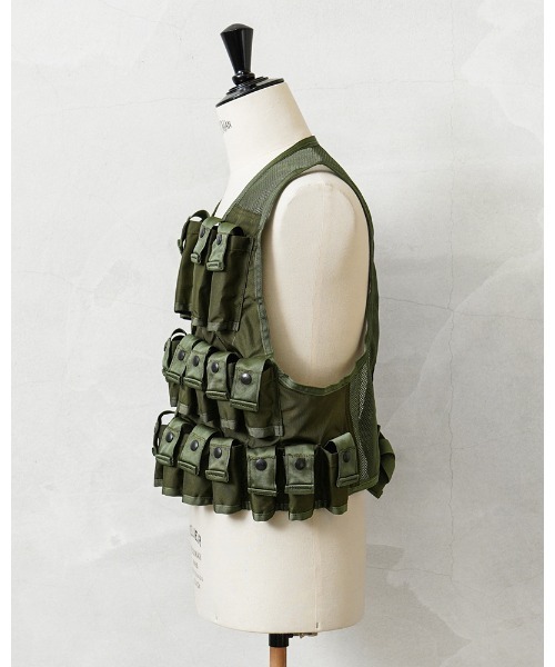 MILITARY（ミリタリー） ベスト ジレ 実物 新品 デッドストック 米軍