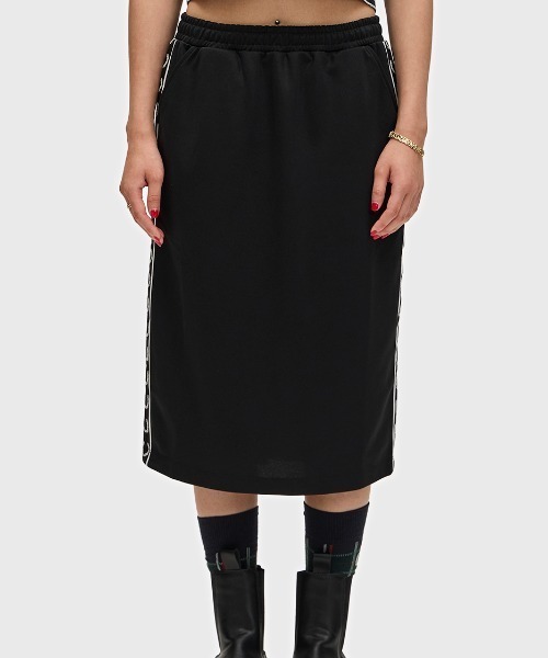 フレッドペリー　トラックスカート ジャージスカート fredperry セール】Taped Track Skirt／トラックスカート（スカート