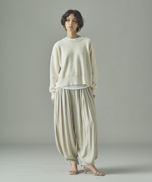 カレンソロジーCurensology サテンニータックパンツ　　24SS Curensology（カレンソロジー）の「Curensology(カレンソロジー