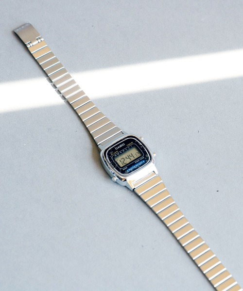 「CASIO」 デジタル腕時計 FREE シルバー系その他 レディース_画像4