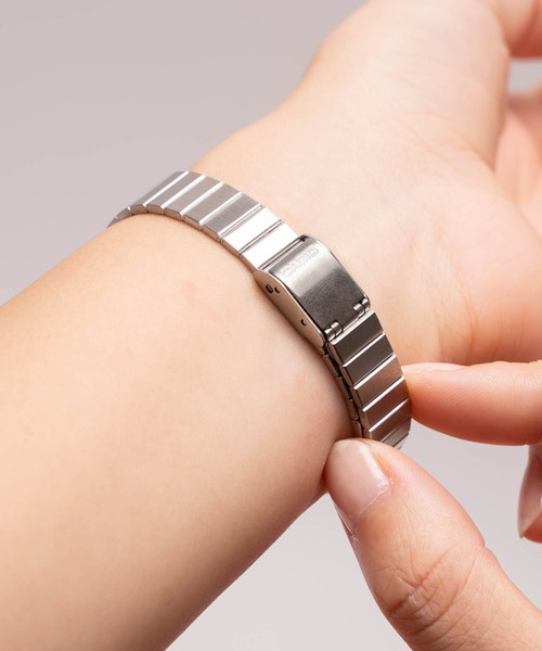 「CASIO」 デジタル腕時計 FREE シルバー系その他 レディース_画像9