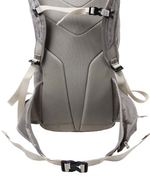 SALOMON（サロモン） デイバック リュック トレイルブレイザー 20