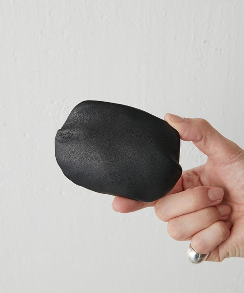 kawa-kawaカワカワ 黒いレザー球形コインケース センソユニコ kawa-kawa - kawa-kawaカワカワ 黒いレザー球形コインケース