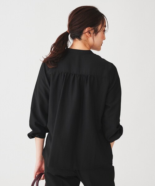 新品　アンタイトル　プリーツブラウス　黒　M UNTITLED ブラウス シャツ 「オンオフ使える/洗える」長袖フリル