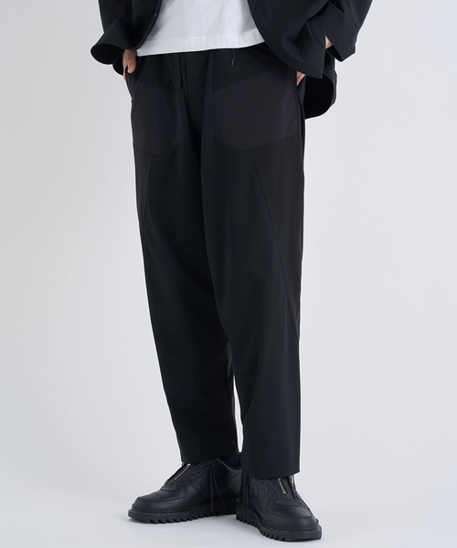 WHITE MOUNTAINEERING（ホワイトマウンテニアリング） パンツ 「White