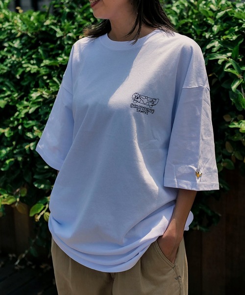 What it isNt）ART BY MARKGONZALES tシャツ 「What it isNt）ART BY