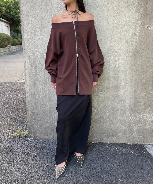 AIC. トレーナー スウェット オフショルダーカットオフスウェット