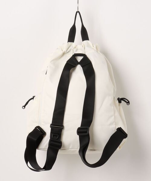 THE NORTH FACE（ザ ノースフェイス） リュック FREE クリーム