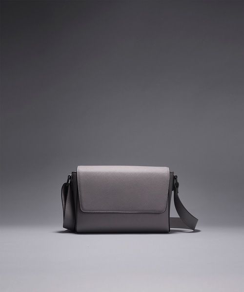 UNITED TOKYO（ユナイテッドトウキョウ） ショルダーバッグ 「大好評再