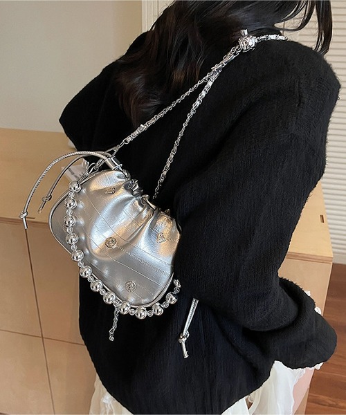 LA VORAGINE（ラ ヴォラジネ） ショルダーバッグ バッグ シルバー
