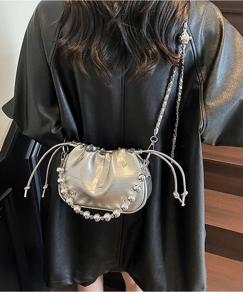 LA VORAGINE（ラ ヴォラジネ） ショルダーバッグ バッグ シルバー