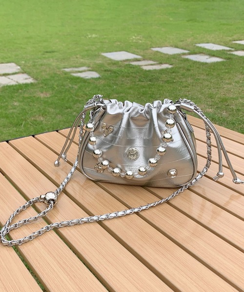 LA VORAGINE（ラ ヴォラジネ） ショルダーバッグ バッグ シルバー