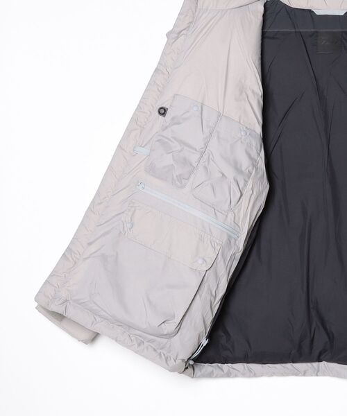 ブルゾン アウター TECH ALPINE DOWN PARKA メンズの画像