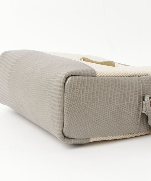 TOFF&LOADSTONE（トフアンドロードストーン） ショルダーバッグ