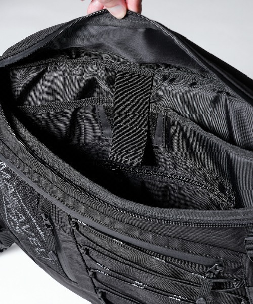 「MAKAVELIC」 ショルダーバッグ FREE ブラック メンズ_画像2