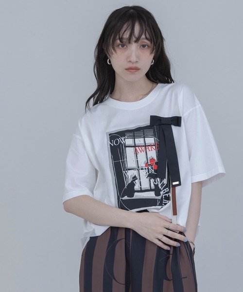 Eimee Law（エイミーロウ） tシャツ モノクロアートプリント リボン