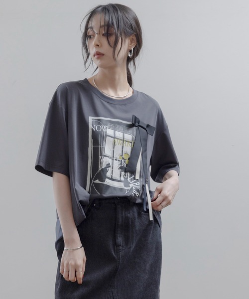 Eimee Law（エイミーロウ） tシャツ モノクロアートプリント リボン
