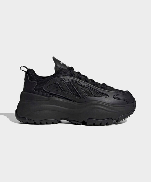 adidas（アディダス） スニーカー 「adidas / アディダス」OZGAIA