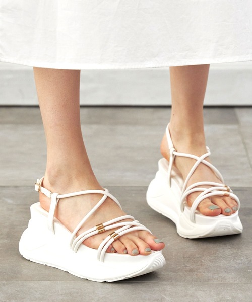 サンダル 「24SS 新作」ナローストラップ厚底サンダル/Syrinx  