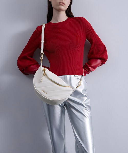 CHARLES & KEITH◇Philomena ナイロン クロスボディバッグ CHARLES & KEITH Philomena フィロメナ ハーフムーンクロス