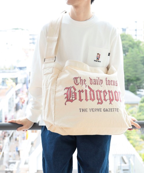 BEAMS HEART ショルダーバッグ キャンバス ニュースペーパー