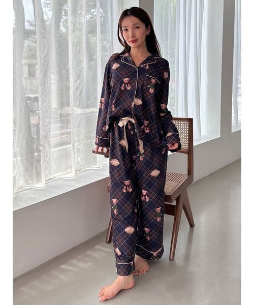 snidel  パジャマ　新品未使用　長袖長ズボン SNIDEL HOME パジャマ ルームウェア Bearロングパンツ レディース