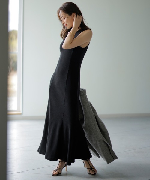 「anuans」 ノースリーブワンピース FREE ライトベージュ レディース_画像4